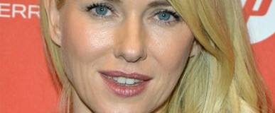 Hair How To: Naomi Watts