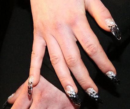 Nails 2