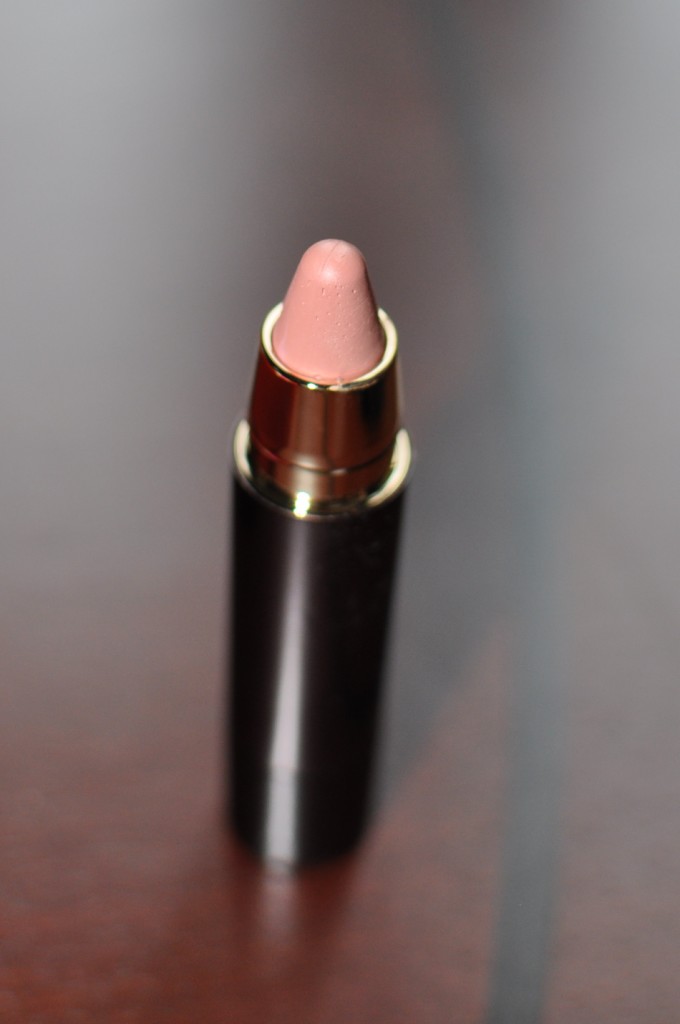 Hourglass Femme Nude