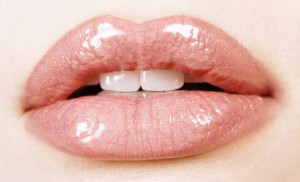 125794,xcitefun-lipstick-tips-2