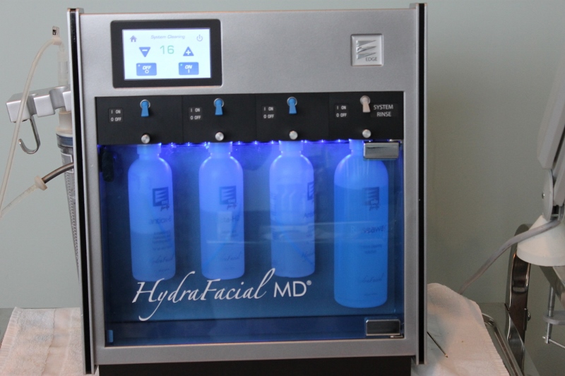 HydraFacial MD (800x533)
