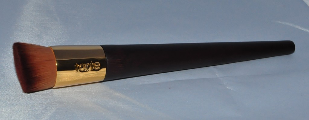 Foundation brush