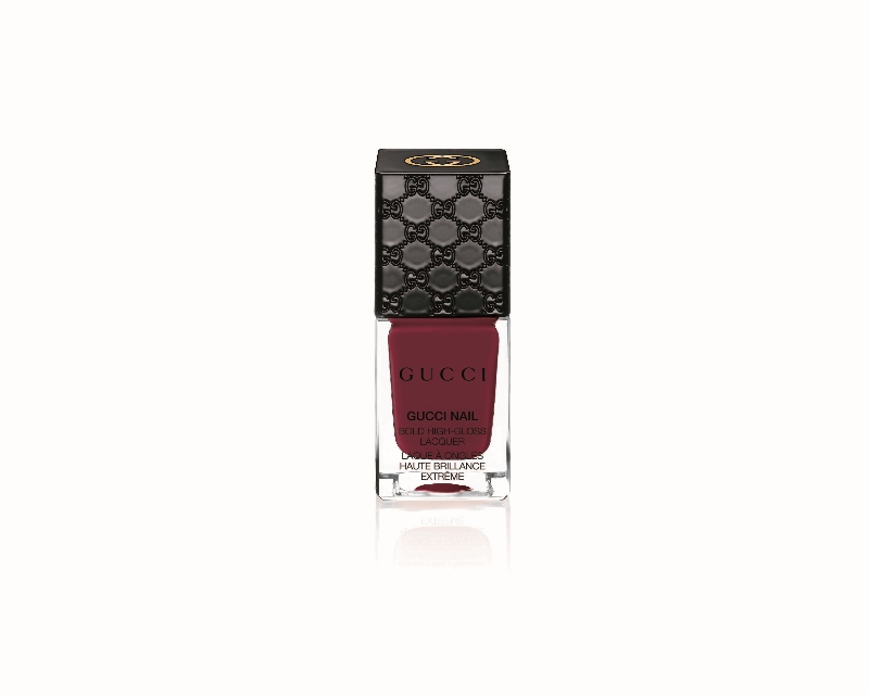 Gucci_nail_Bold High-Gloss Lacquer_150_Wild Amarena_RS (800x640)