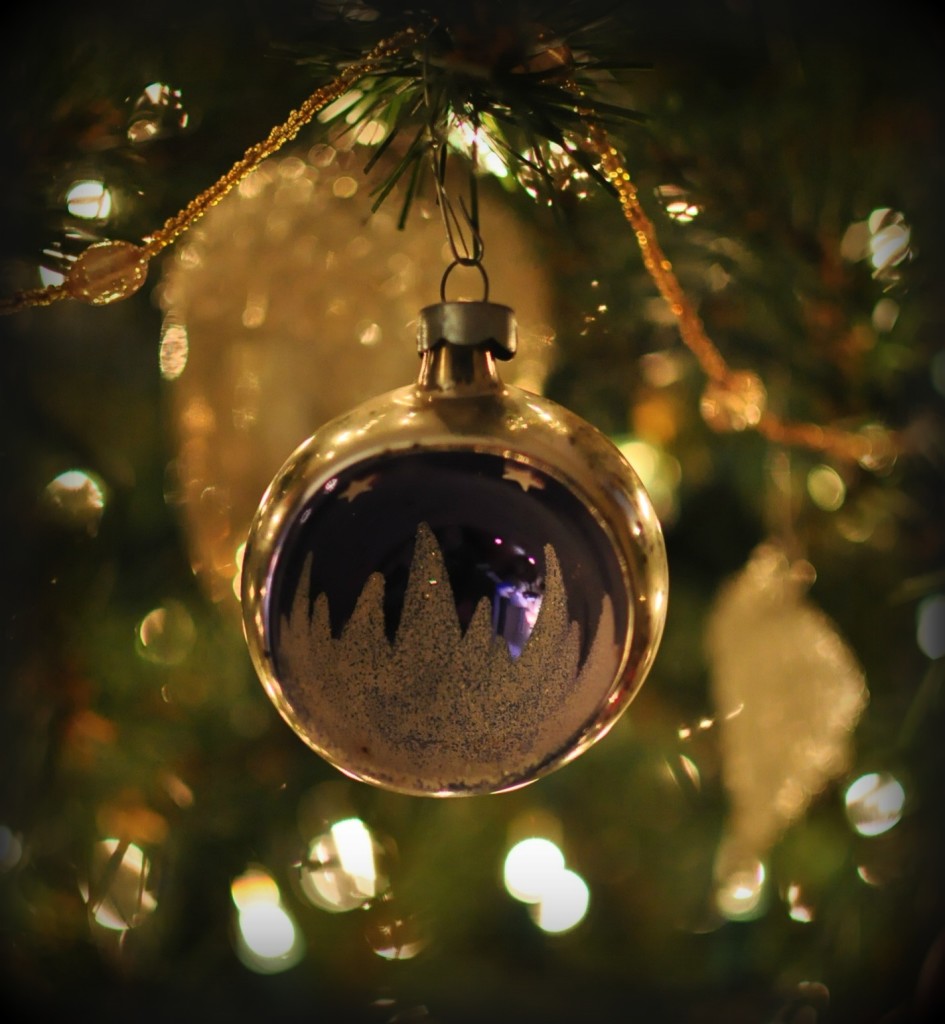 Night ornament