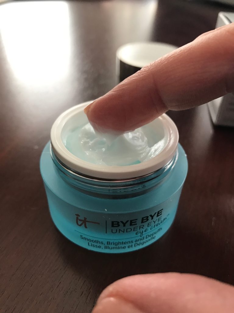 Bye Bye Under Eye